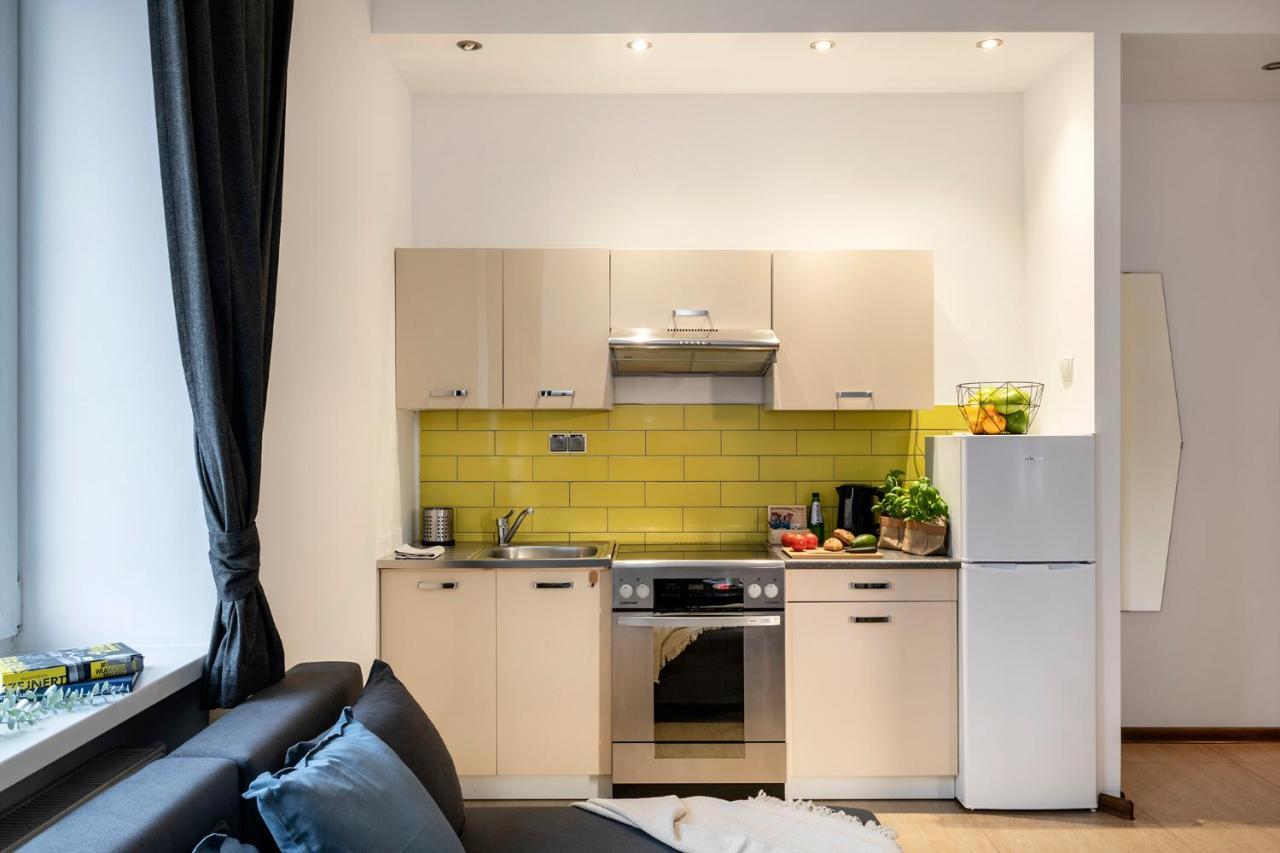 Shortstaypoland Dlugosza Apartment Warsaw